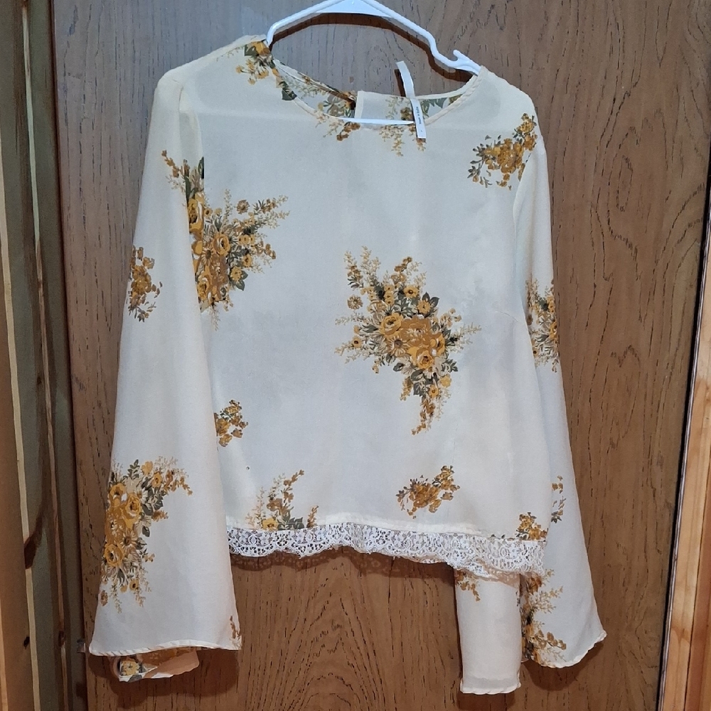 Live 4 Truth Cream and Yellow Floral Blouse